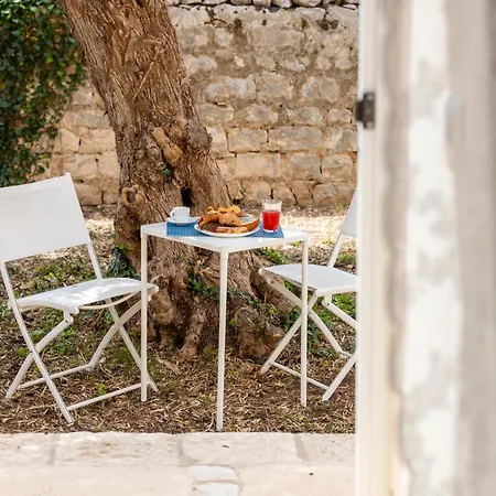 Mediterranee בית נופש *